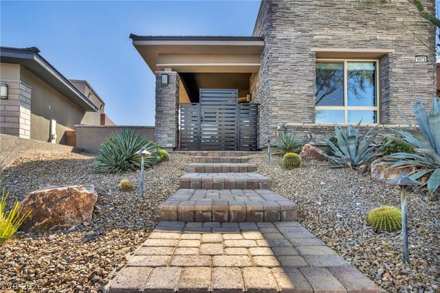 9973 REGENCY CANYON Way, Las Vegas, NV 89148