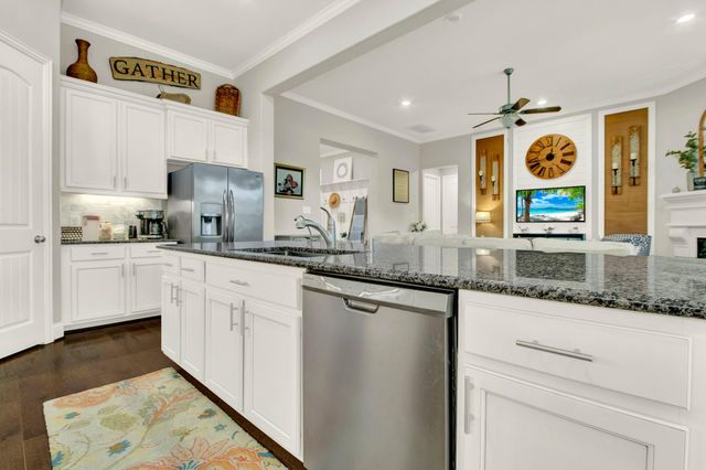 517 Alden Springs Lane, Pinehurst, TX 77362