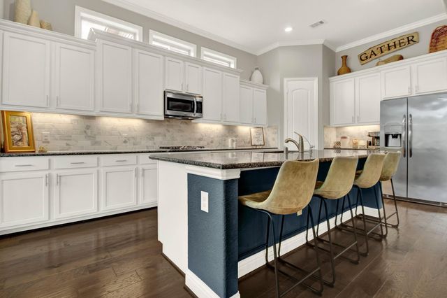 517 Alden Springs Lane, Pinehurst, TX 77362
