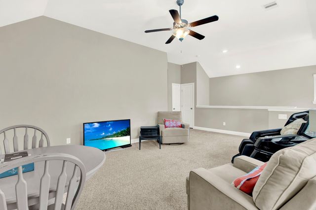 517 Alden Springs Lane, Pinehurst, TX 77362