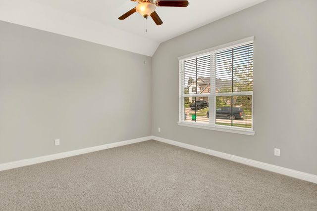517 Alden Springs Lane, Pinehurst, TX 77362