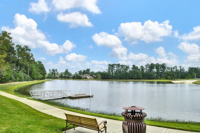 517 Alden Springs Lane, Pinehurst, TX 77362