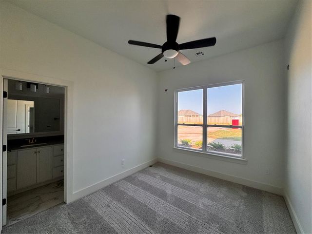 4084 Blue Ridge Avenue, Newcastle, OK 73072