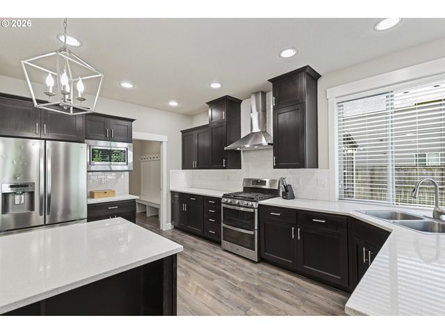 17212 Ne 33RD Ct, Ridgefield, WA 98642