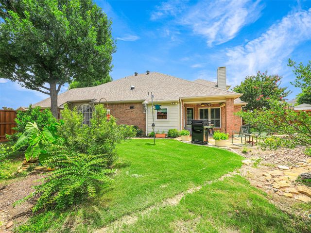 8301 Cardiff Circle, Plano, TX 75025