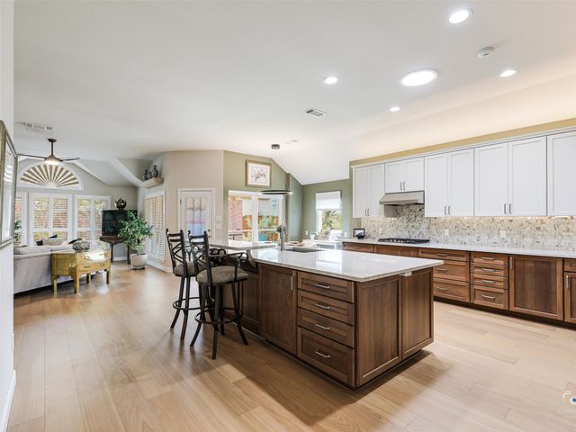 8301 Cardiff Circle, Plano, TX 75025
