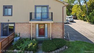 41708 Bedford Drive, Canton, MI 48187