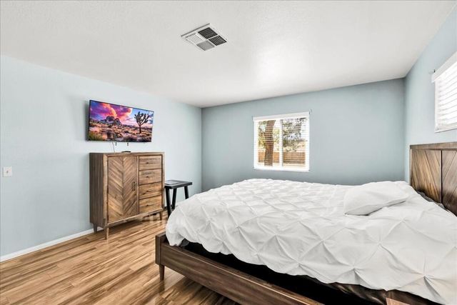 61815 Alta Loma Drive, Joshua Tree, CA 92252