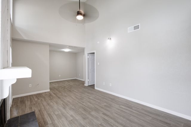 9254 Forest Lane 105, Dallas, TX 75243
