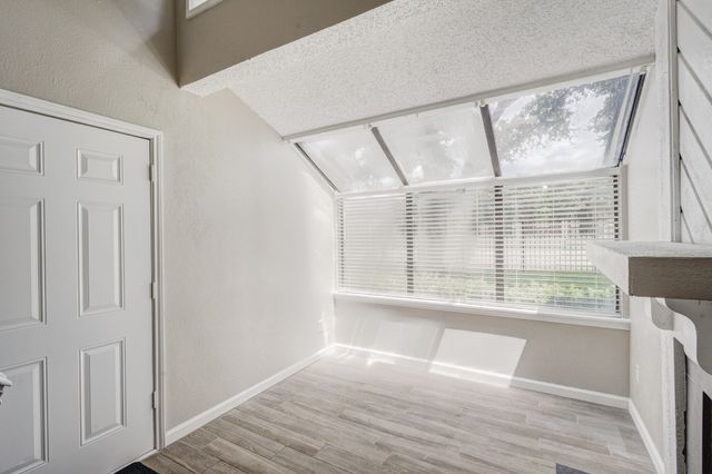 9254 Forest Lane 105, Dallas, TX 75243