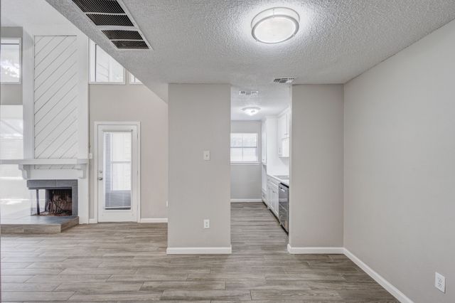 9254 Forest Lane 105, Dallas, TX 75243