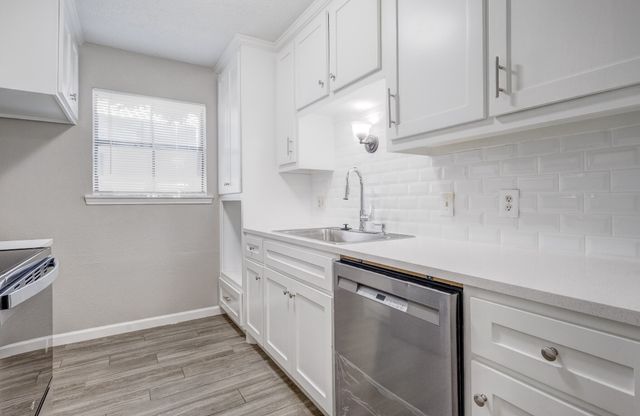 9254 Forest Lane 105, Dallas, TX 75243