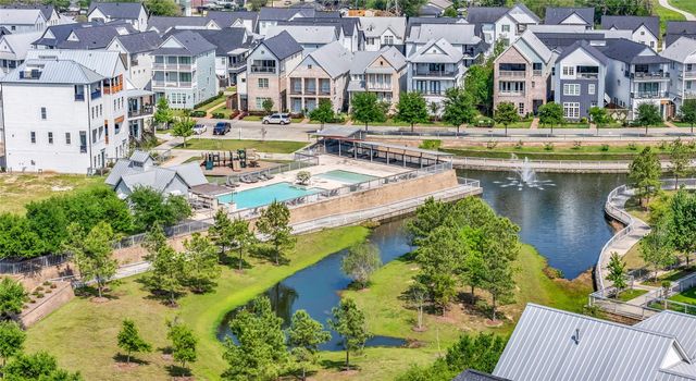 8710 Park Kolbe Lane, Houston, TX 77080