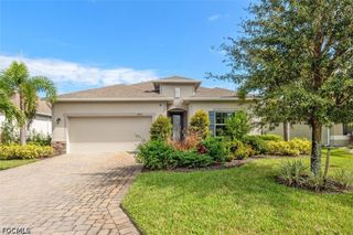 8753 Cascade Price CIR, North Fort Myers, FL 33917