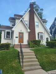 19 Irvington Place, Clifton, NJ 07013