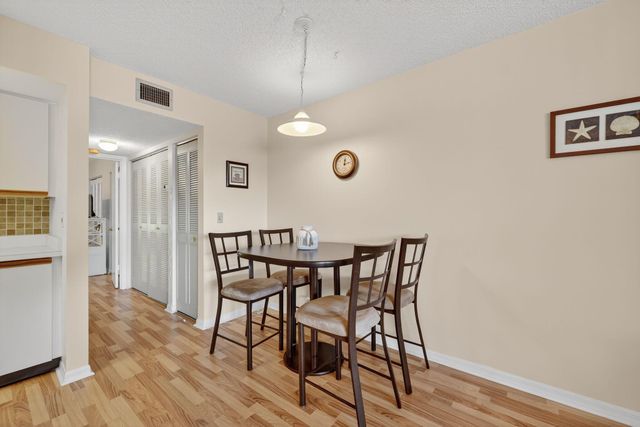 301 SW South River Drive 204, Stuart, FL 34997