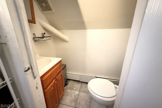 930 W 5Th St, Plainfield City, NJ 07063