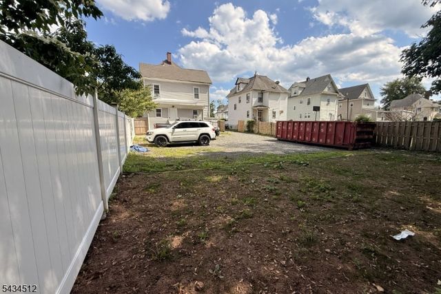 930 W 5Th St, Plainfield City, NJ 07063