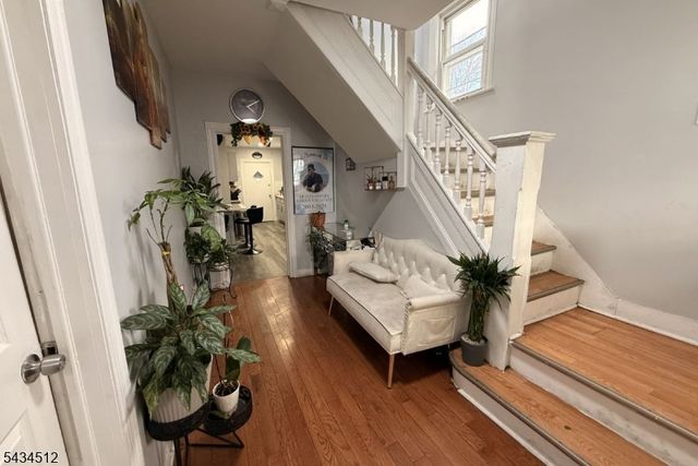 930 W 5Th St, Plainfield City, NJ 07063