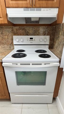 1154 W 35th St 102, Hialeah, FL 33012