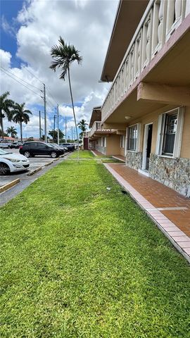 1154 W 35th St 102, Hialeah, FL 33012