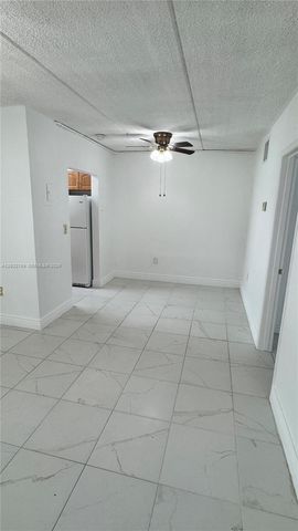1154 W 35th St 102, Hialeah, FL 33012