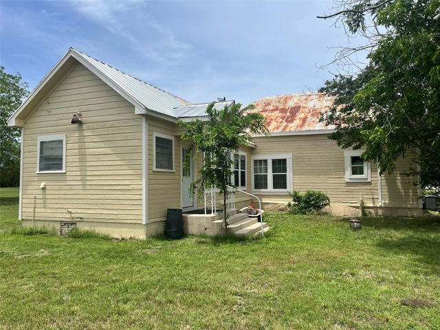 1312 Fm 581 Highway E, Lometa, TX 76853