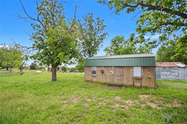 1312 Fm 581 Highway E, Lometa, TX 76853
