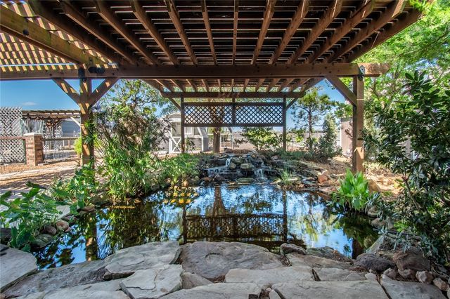 2417 Shaftsbury Dr, Corpus Christi, TX 78415