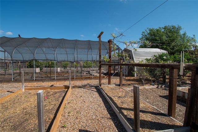 2417 Shaftsbury Dr, Corpus Christi, TX 78415