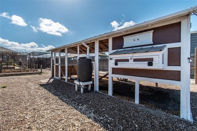 2417 Shaftsbury Dr, Corpus Christi, TX 78415