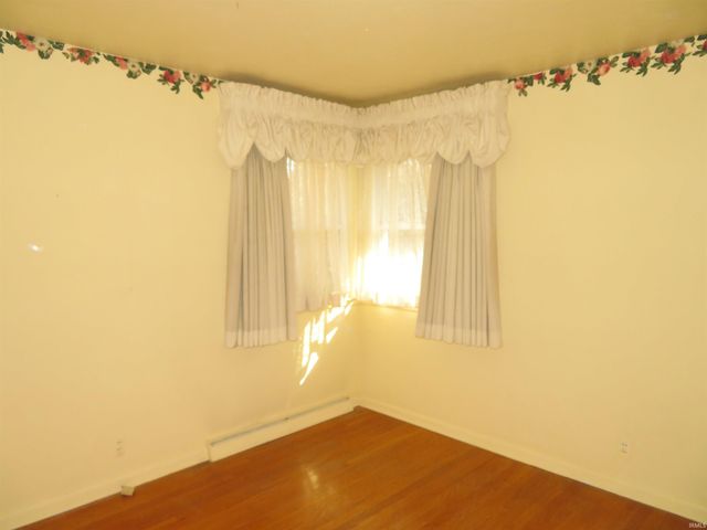 2212 Compton Avenue, Elkhart, IN 46517