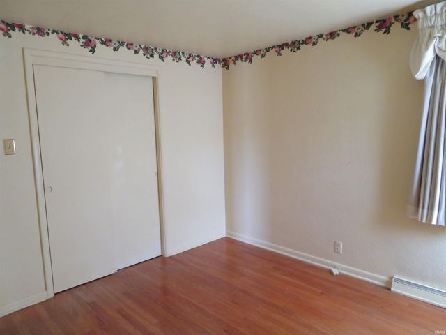 2212 Compton Avenue, Elkhart, IN 46517