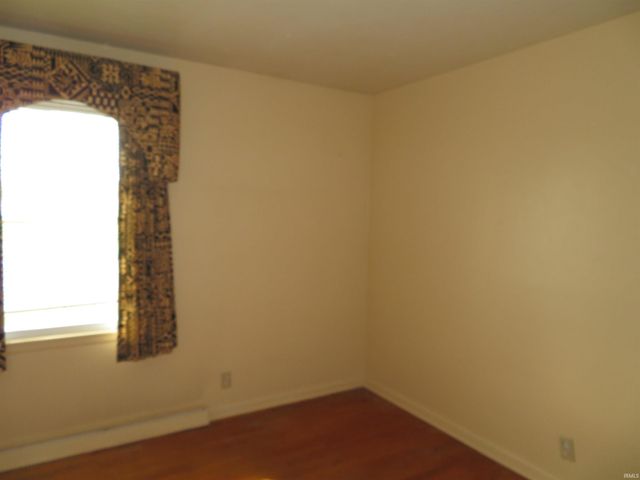 2212 Compton Avenue, Elkhart, IN 46517