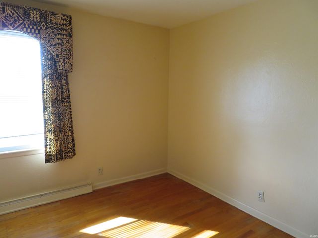 2212 Compton Avenue, Elkhart, IN 46517