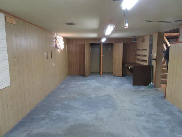 2212 Compton Avenue, Elkhart, IN 46517