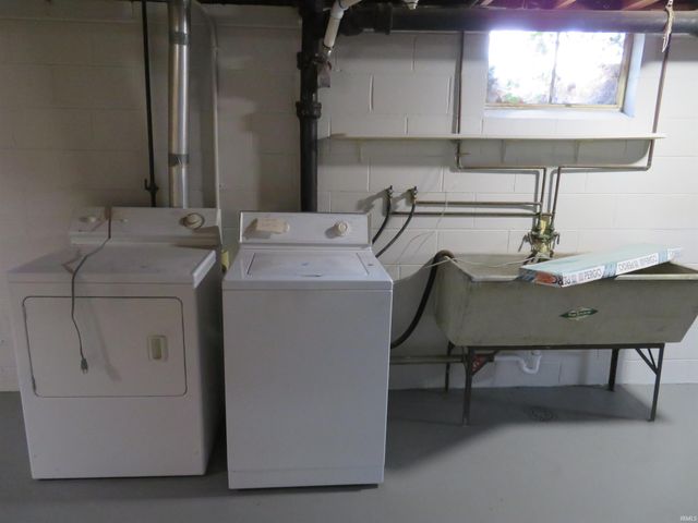 2212 Compton Avenue, Elkhart, IN 46517