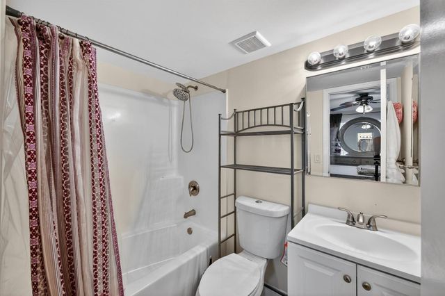 9409 NW 42nd Street, Sunrise, FL 33351