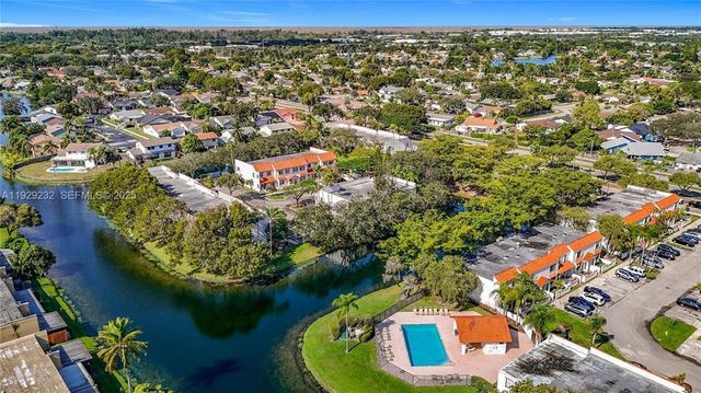 9409 NW 42nd Street, Sunrise, FL 33351