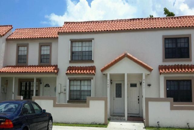 9409 NW 42nd Street, Sunrise, FL 33351