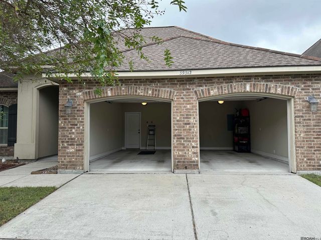 39312 Saint Charles Ave, Gonzales, LA 70737