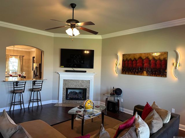 39312 Saint Charles Ave, Gonzales, LA 70737