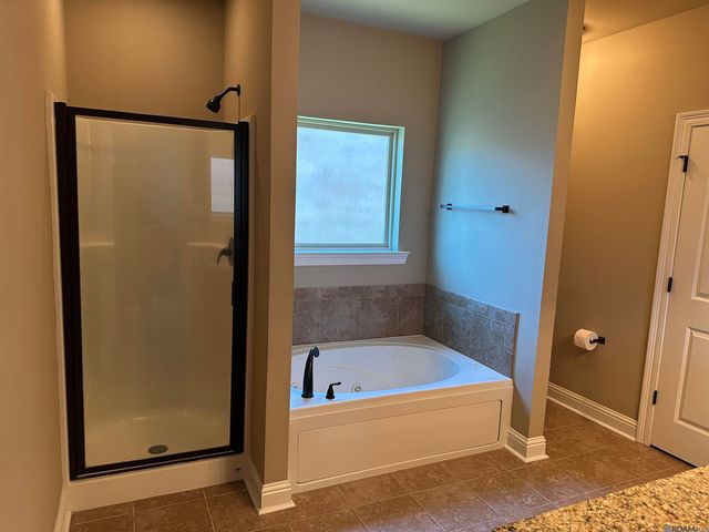 39312 Saint Charles Ave, Gonzales, LA 70737