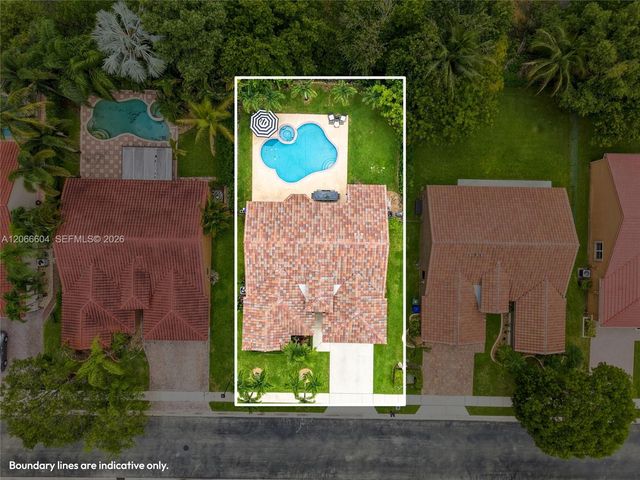 402 SW 200th Terrace, Pembroke Pines, FL 33029