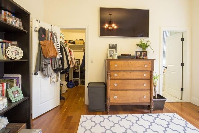 8 Gates St. 1, Boston, MA 02127