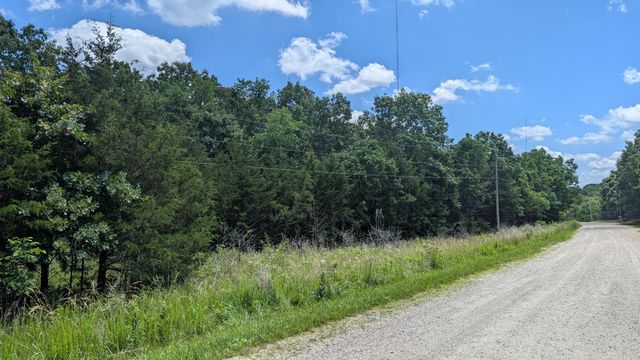 000 Gardner Hill Lane, Fordland, MO 65652
