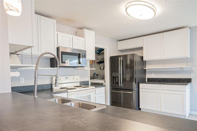 1836 RIDGE VALLEY STREET, Clermont, FL 34711