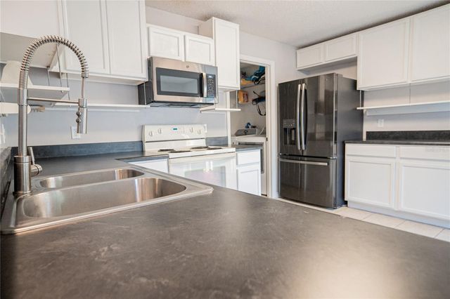 1836 RIDGE VALLEY STREET, Clermont, FL 34711