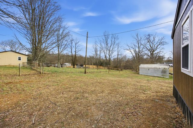 5434 Pine Ridge Road, Winchester, KY 40391