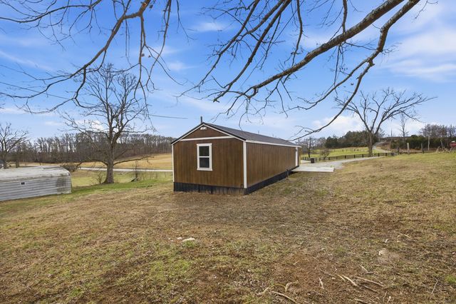 5434 Pine Ridge Road, Winchester, KY 40391